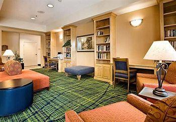 Fairfield Inn & Suites Oakland Hayward Buitenkant foto